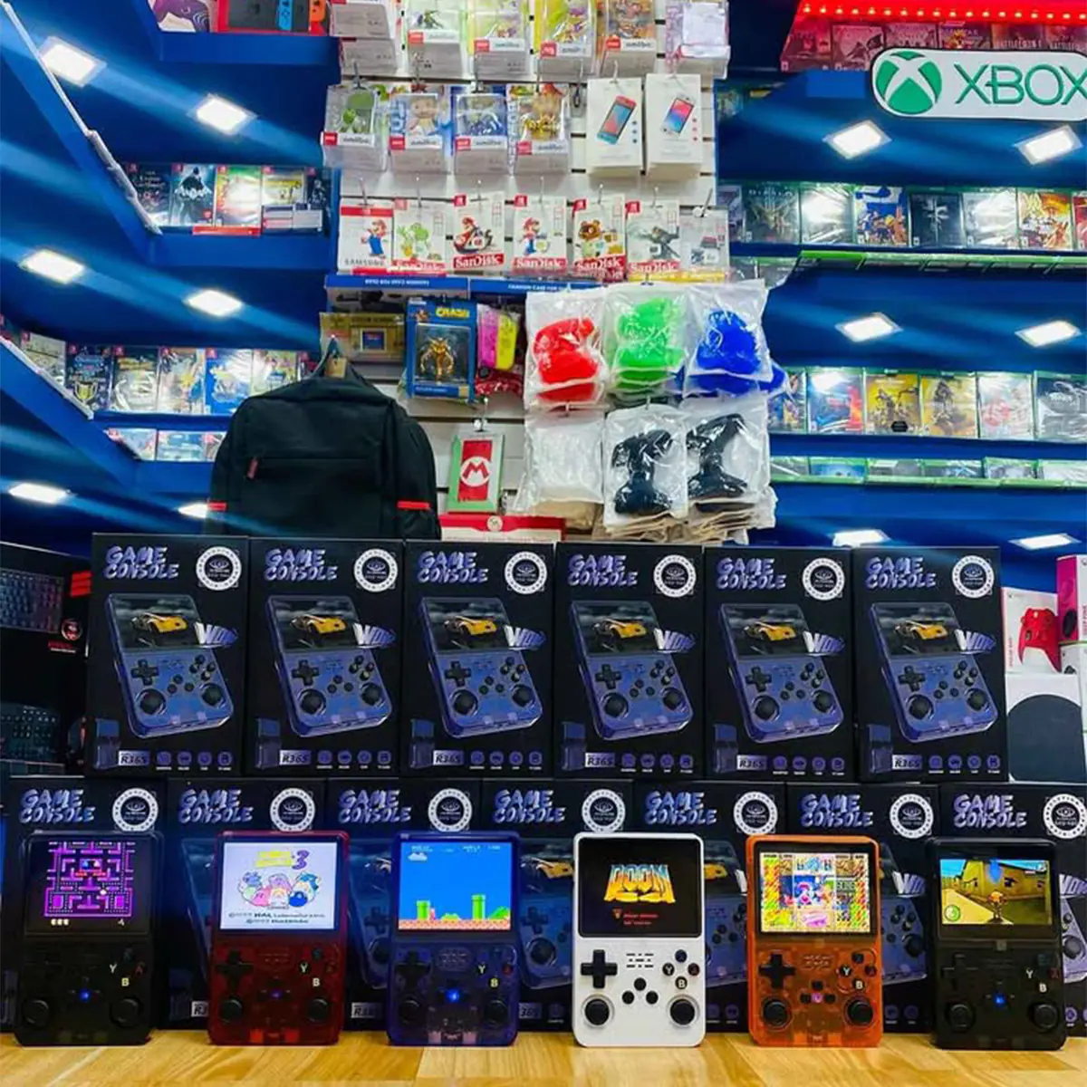 Console R36S جديدة فيها أكثر من 15000 لعبة كلاسيكية 64GB